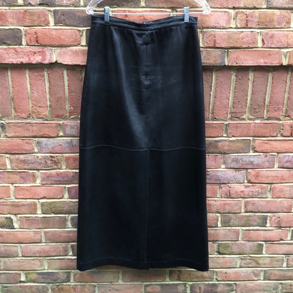 Black leather skirt by ELLEN TRACY